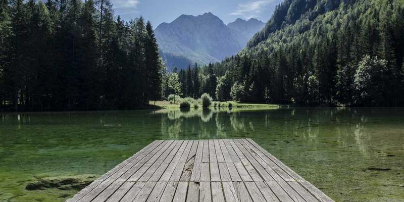 在黑暗中进食：关闭视觉，放大味觉与嗅觉的感官实验