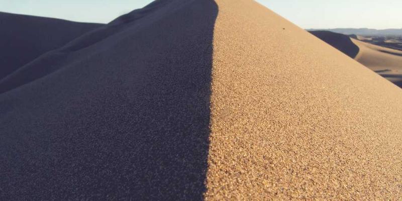 AI生成的音乐声称能激发特定创意，我听着它写下的东西，是否还是我的创意